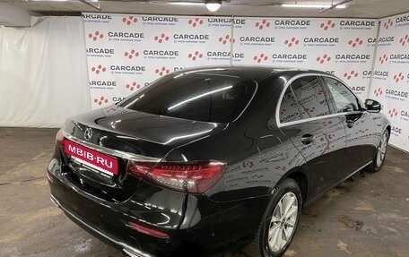 Mercedes-Benz E-Класс, 2020 год, 2 347 840 рублей, 3 фотография