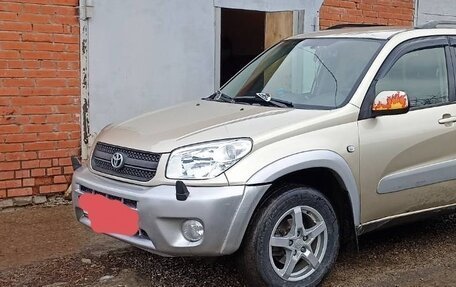Toyota RAV4, 2005 год, 1 000 000 рублей, 1 фотография