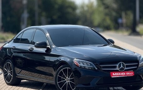 Mercedes-Benz C-Класс, 2021 год, 3 500 000 рублей, 1 фотография