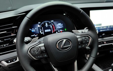 Lexus RX IV рестайлинг, 2025 год, 7 750 000 рублей, 30 фотография