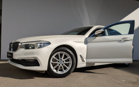 BMW 5 серия, 2020 год, 3 300 000 рублей, 23 фотография