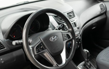 Hyundai Solaris II рестайлинг, 2014 год, 1 075 000 рублей, 11 фотография