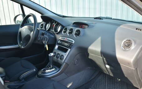 Peugeot 308 II, 2010 год, 389 999 рублей, 17 фотография