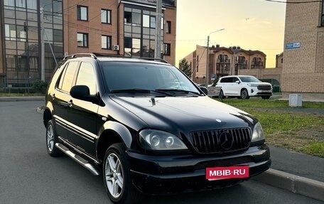 Mercedes-Benz M-Класс, 1998 год, 700 000 рублей, 1 фотография