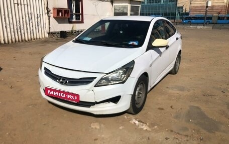 Hyundai Solaris II рестайлинг, 2014 год, 550 000 рублей, 1 фотография
