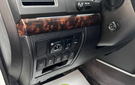 Toyota Land Cruiser 200, 2013 год, 3 245 000 рублей, 18 фотография