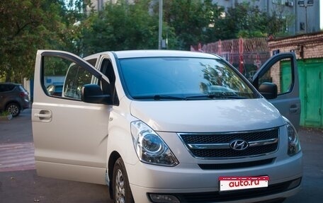 Hyundai Grand Starex Grand Starex I рестайлинг 2, 2014 год, 1 700 000 рублей, 1 фотография