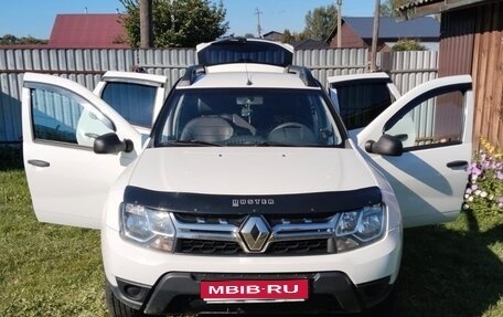 Renault Duster I рестайлинг, 2015 год, 999 000 рублей, 1 фотография