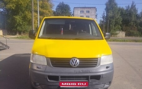 Volkswagen Transporter T5 рестайлинг, 2008 год, 980 000 рублей, 1 фотография