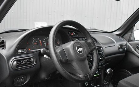 Chevrolet Niva I рестайлинг, 2009 год, 549 999 рублей, 10 фотография