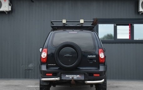 Chevrolet Niva I рестайлинг, 2009 год, 549 999 рублей, 5 фотография