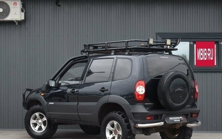 Chevrolet Niva I рестайлинг, 2009 год, 549 999 рублей, 4 фотография