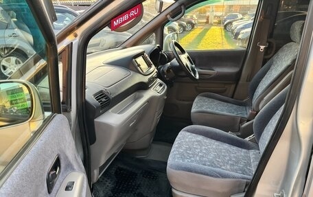 Nissan Serena II, 2000 год, 685 000 рублей, 16 фотография