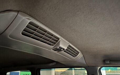 Nissan Serena II, 2000 год, 685 000 рублей, 18 фотография