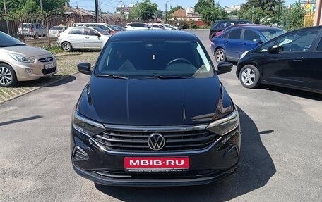 Volkswagen Polo VI (EU Market), 2021 год, 1 920 000 рублей, 1 фотография