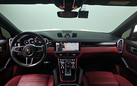 Porsche Cayenne III, 2020 год, 8 552 245 рублей, 12 фотография