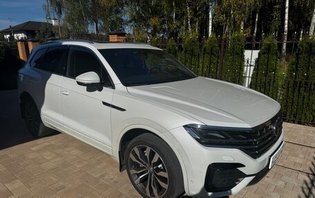 Volkswagen Touareg III, 2019 год, 6 500 000 рублей, 1 фотография