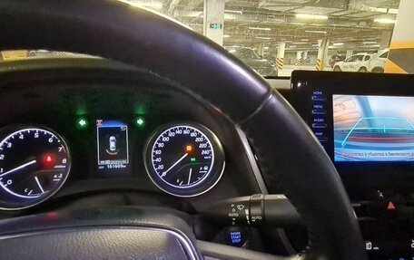 Toyota Camry, 2021 год, 2 200 000 рублей, 2 фотография