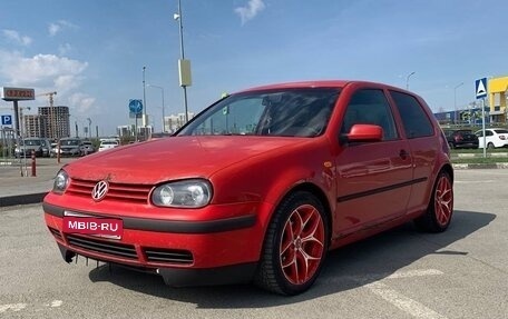 Volkswagen Golf IV, 1998 год, 230 000 рублей, 1 фотография