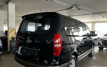 Hyundai Grand Starex Grand Starex I рестайлинг 2, 2019 год, 4 199 000 рублей, 4 фотография