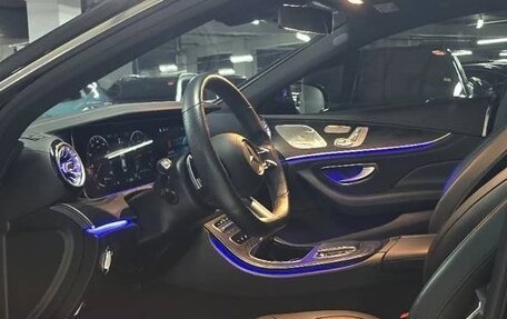 Mercedes-Benz CLS, 2022 год, 4 350 000 рублей, 5 фотография