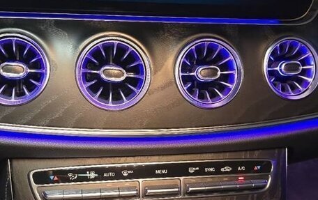 Mercedes-Benz CLS, 2022 год, 4 350 000 рублей, 8 фотография