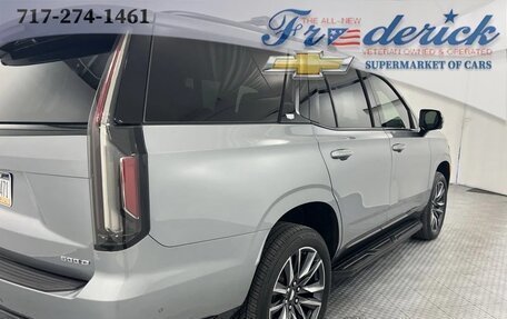 Cadillac Escalade V, 2022 год, 9 890 247 рублей, 9 фотография