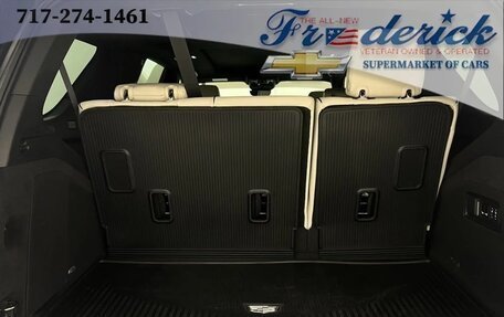 Cadillac Escalade V, 2022 год, 9 890 247 рублей, 13 фотография