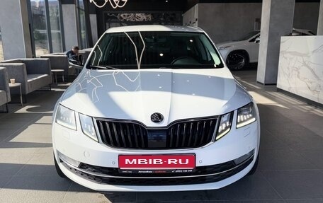 Skoda Octavia, 2017 год, 1 630 000 рублей, 2 фотография