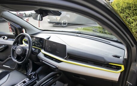 Geely Coolray I, 2023 год, 1 798 000 рублей, 9 фотография