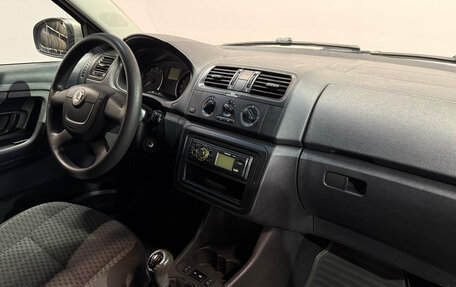 Skoda Fabia II, 2011 год, 518 000 рублей, 8 фотография