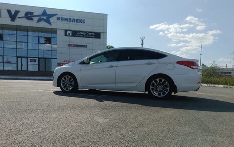 Hyundai i40 I рестайлинг, 2013 год, 1 300 000 рублей, 4 фотография