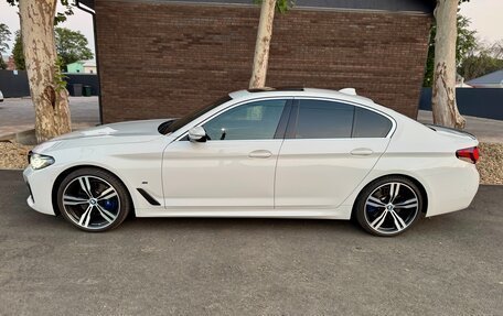 BMW 5 серия, 2020 год, 5 400 000 рублей, 3 фотография