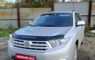 Toyota Highlander III, 2013 год, 2 000 000 рублей, 1 фотография