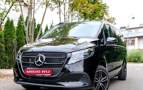 Mercedes-Benz V-Класс, 2024 год, 10 280 000 рублей, 9 фотография
