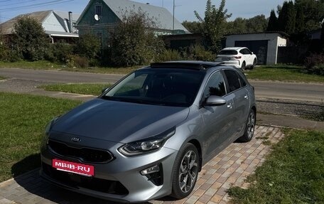 KIA cee'd III, 2018 год, 2 000 000 рублей, 1 фотография