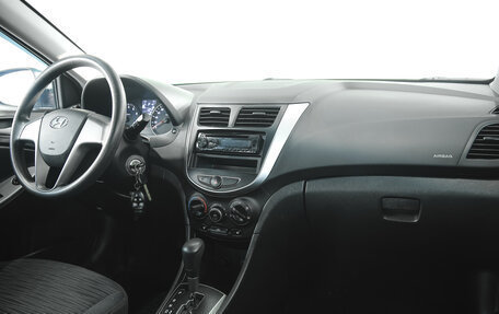 Hyundai Solaris II рестайлинг, 2015 год, 970 000 рублей, 6 фотография