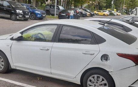 Hyundai Solaris II рестайлинг, 2020 год, 675 000 рублей, 2 фотография