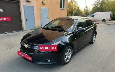 Chevrolet Cruze II, 2011 год, 450 000 рублей, 4 фотография