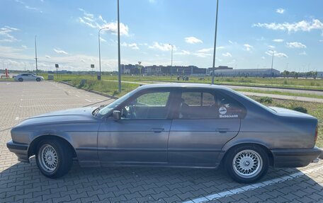 BMW 5 серия, 1990 год, 600 000 рублей, 4 фотография