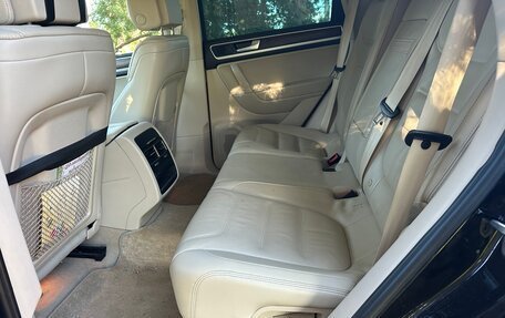 Volkswagen Touareg III, 2012 год, 2 000 000 рублей, 13 фотография