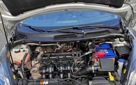 Ford Fiesta, 2015 год, 820 000 рублей, 13 фотография
