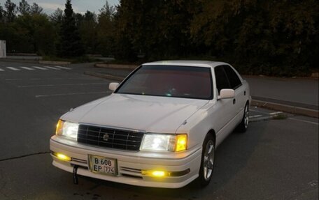 Toyota Crown, 1996 год, 590 000 рублей, 2 фотография