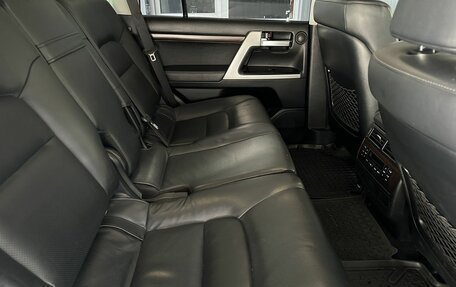 Toyota Land Cruiser 200, 2015 год, 5 300 000 рублей, 12 фотография