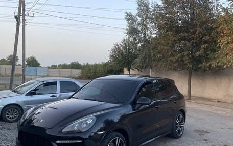 Porsche Cayenne III, 2012 год, 2 350 000 рублей, 2 фотография
