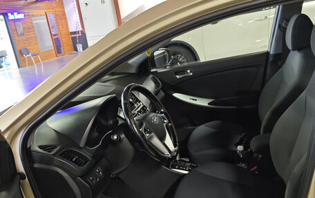 Hyundai Solaris II рестайлинг, 2014 год, 1 050 000 рублей, 7 фотография