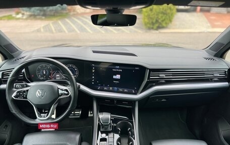 Volkswagen Touareg III, 2021 год, 7 800 000 рублей, 21 фотография