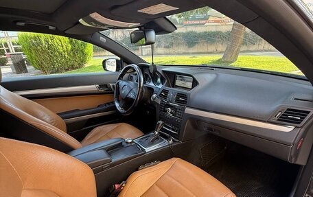 Mercedes-Benz E-Класс, 2009 год, 2 100 000 рублей, 6 фотография