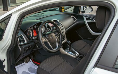 Opel Astra J, 2012 год, 855 000 рублей, 13 фотография