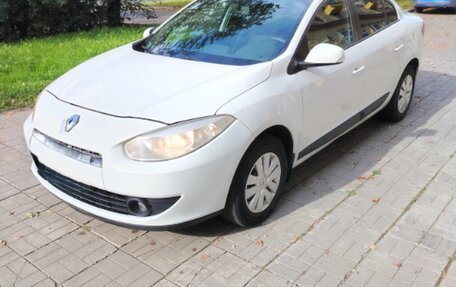 Renault Fluence I, 2012 год, 550 000 рублей, 2 фотография